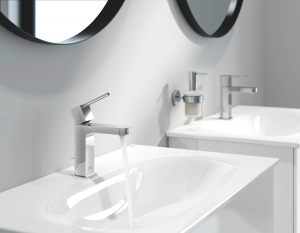 Смеситель для раковины GROHE Plus 23870003 Хром