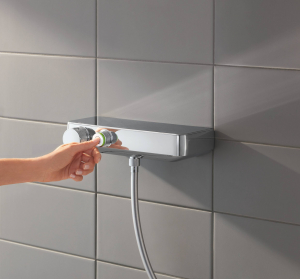 Термостатический смеситель для душа GROHE Grohtherm SmartControl и душевой гарнитур Euphoria 34721000 Хром