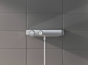 Термостатический смеситель для душа GROHE Grohtherm SmartControl и душевой гарнитур Euphoria 34721000 Хром