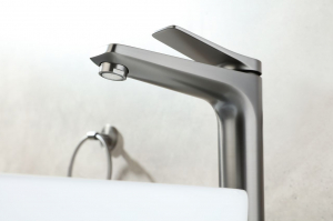 Cмеситель для раковины Lemark Bronx LM3709GM Графит