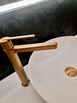 Смеситель для раковины AltroBagno Unione 010223 BC Медный
