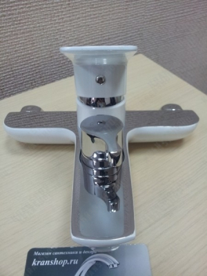 Смеситель для ванны Kaiser Glory 69122 White-Chrome