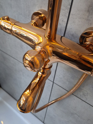 Душевая система с термостатом AltroBagno Beatrice 030403 R Or Розовое золото